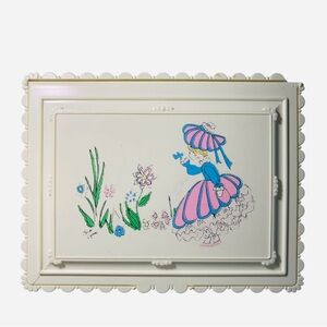 🌷Vintage Charming Decorative Trinket Box with Girl in Flowers